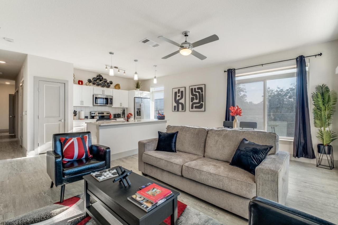 Radiant Condo On The Riverwalk 1325 San Antonio Bagian luar foto